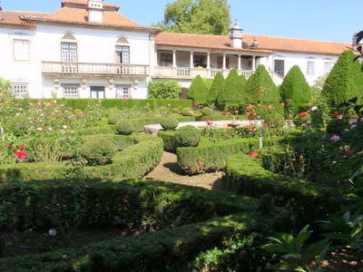 Garden view of the Casa de Santar.